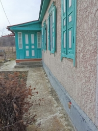 Продается домовладение на хуторе Первомайском Мостовского городского поселения (ул. Мостовая, 70)