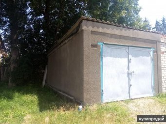 Продам капитальный гараж с подвалом в центре поселка Мостовского